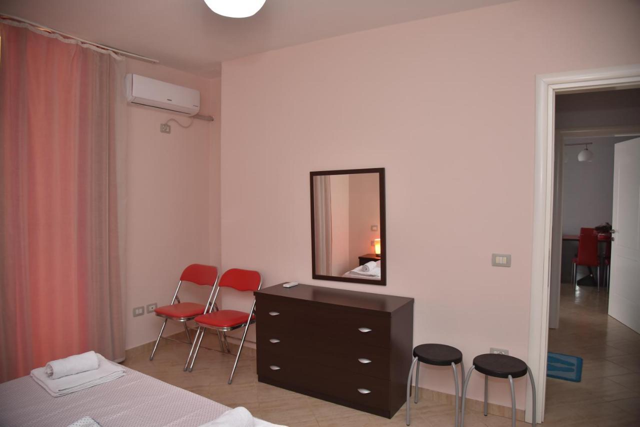 Flowers Apartments Голем Экстерьер фото