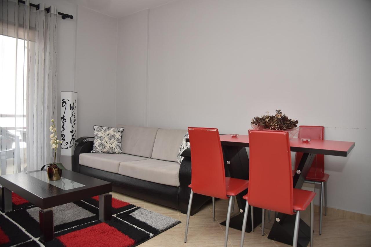 Flowers Apartments Голем Экстерьер фото