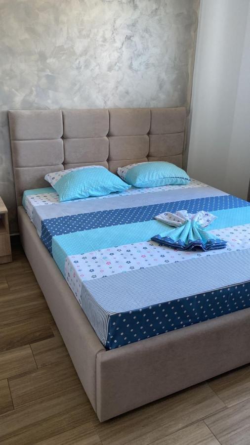 Flowers Apartments Голем Экстерьер фото
